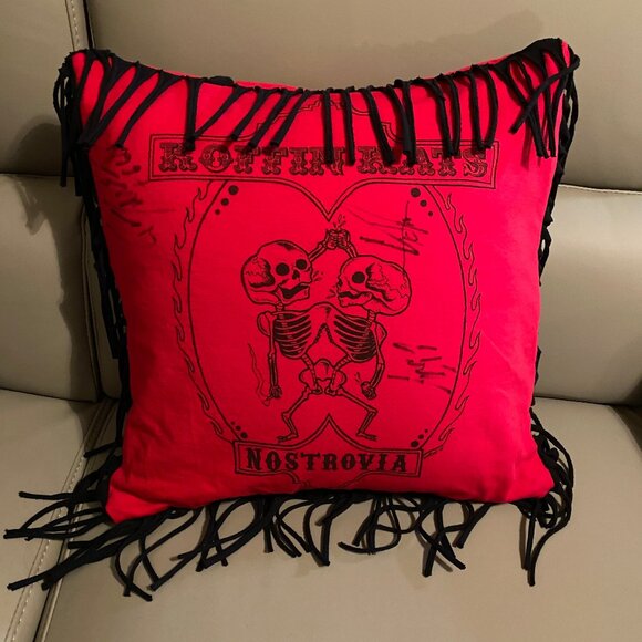 Koffin Kats Nostrovia SIGNED Pillowcase Band Shirt - Picture 6 of 10